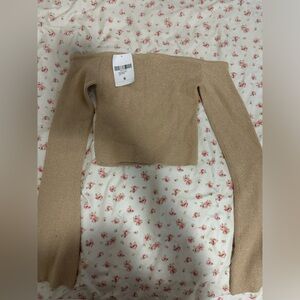 Off the shoulder sparkly creme top / Forever 21